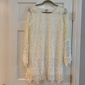 New white dress with overlay-smoke free home